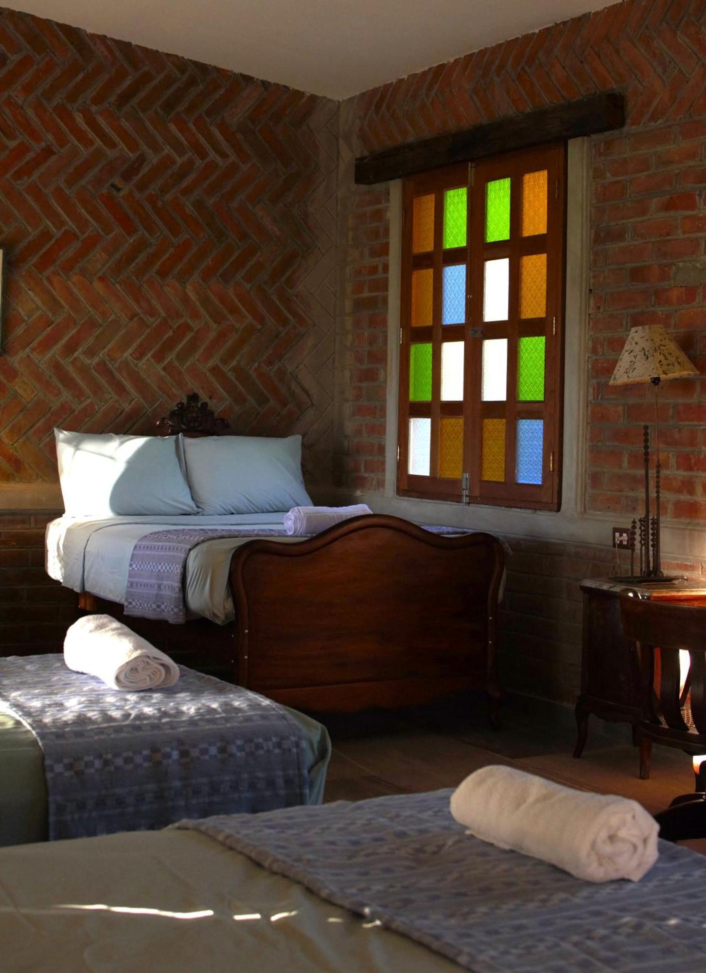 Los Cuatro Olivos Hotel Boutique Juayua Luaran gambar